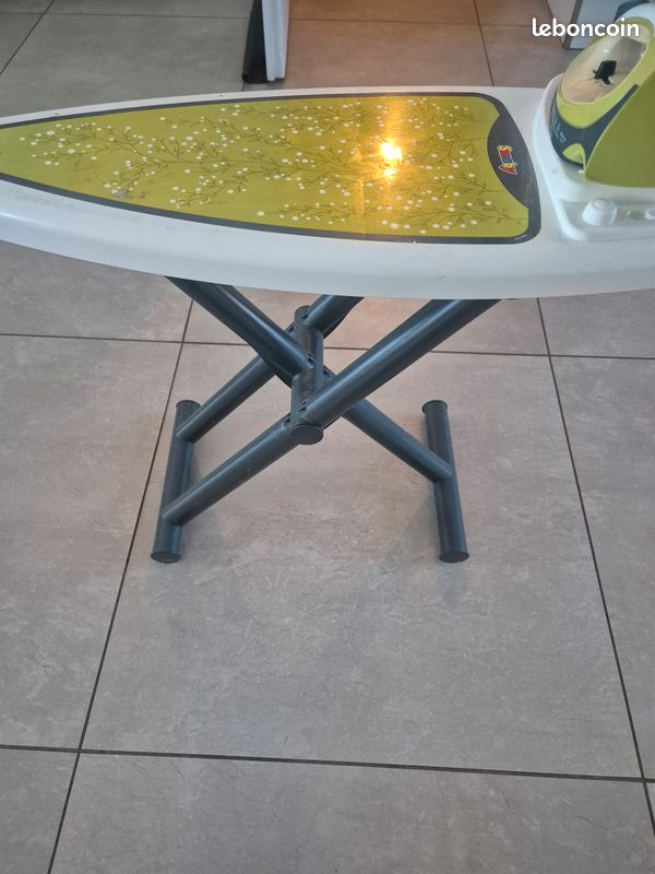 Smoby table à repasser (image 2)