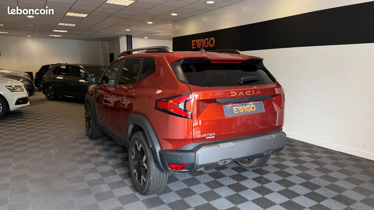 DACIA DUSTER HYBRID 155ch BVA 4X2 EXTREME SUREQUIPE (image 13)