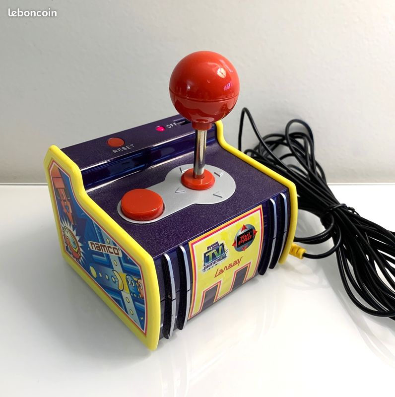 LANSAY Scooby Doo cyclone radiocommandé pas cher LANSAY Scooby Doo cyclone radiocommandé pas cher