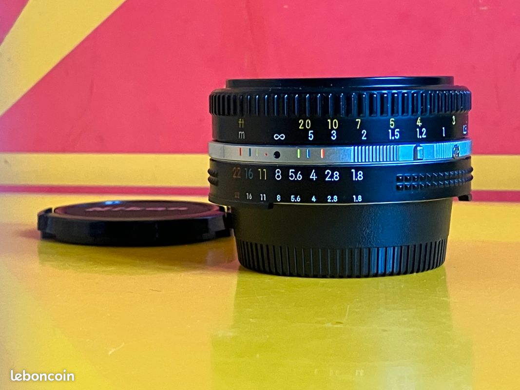 Foto Dotti | Nikon Nikkor AI-S 50mm f1.8 Series E "Pancake" con Tappi e