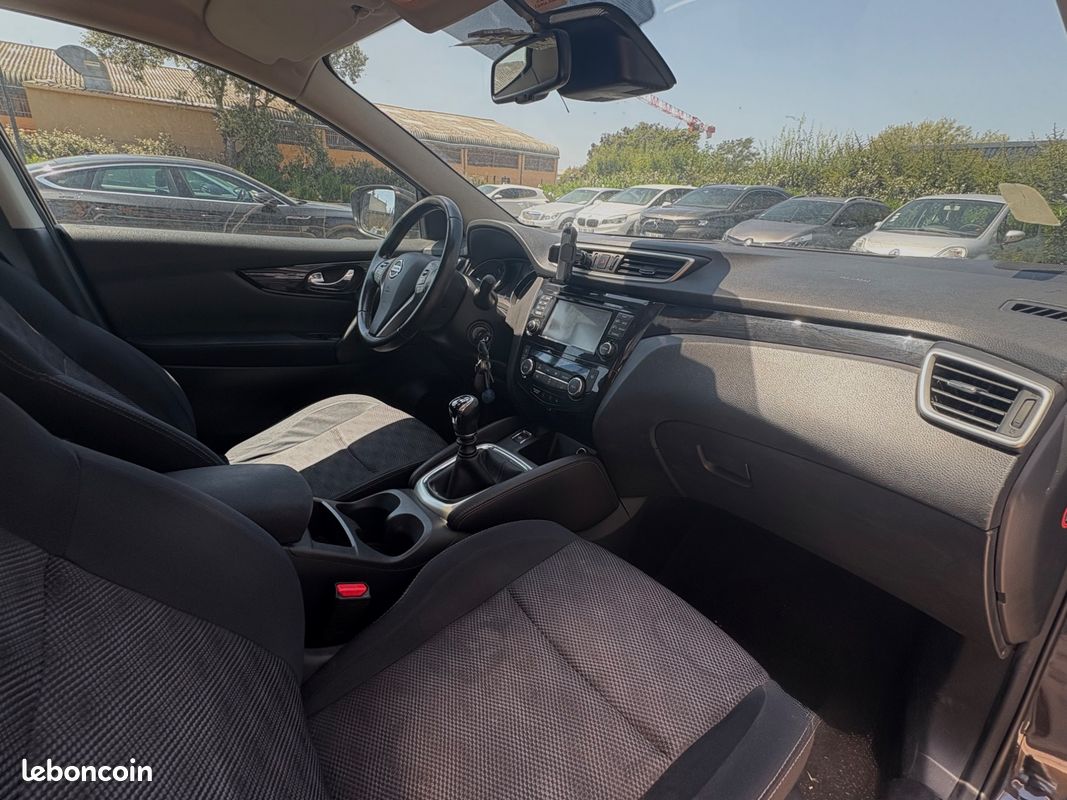 NISSAN Qashqai GENERATION-II 1.6 DCI 130CH Connect Edition - Caméra de recul - Radar AR (image 27)