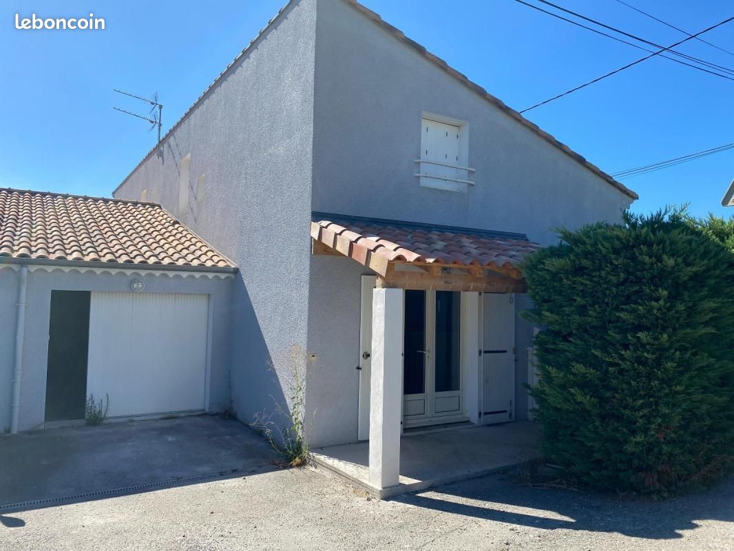 Maison 4 pièces 76 m² · à Ruoms · 76 m² · 755 €