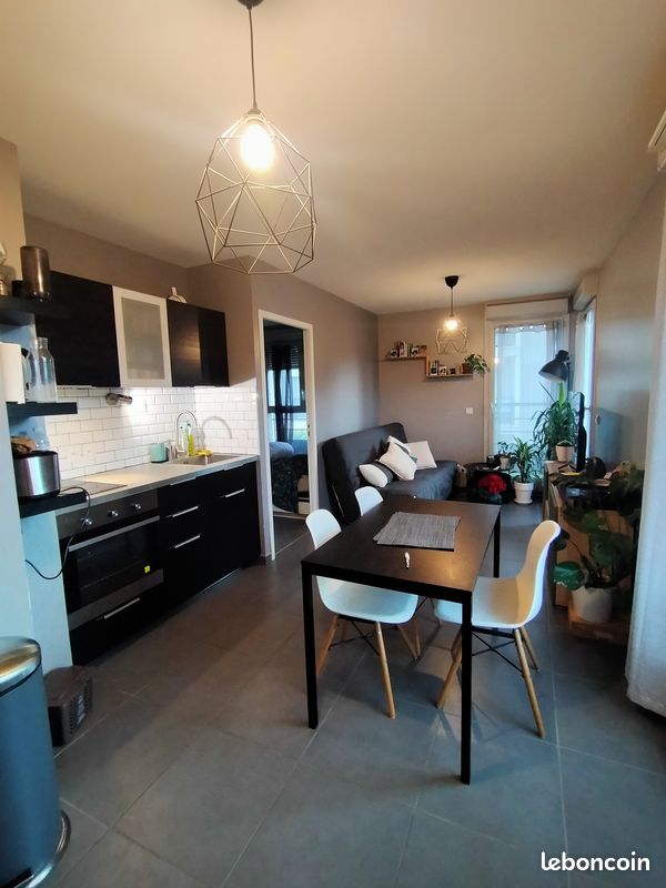 Appartement 2 pièces 36 m² · à Grenoble · 36 m² · 660 €