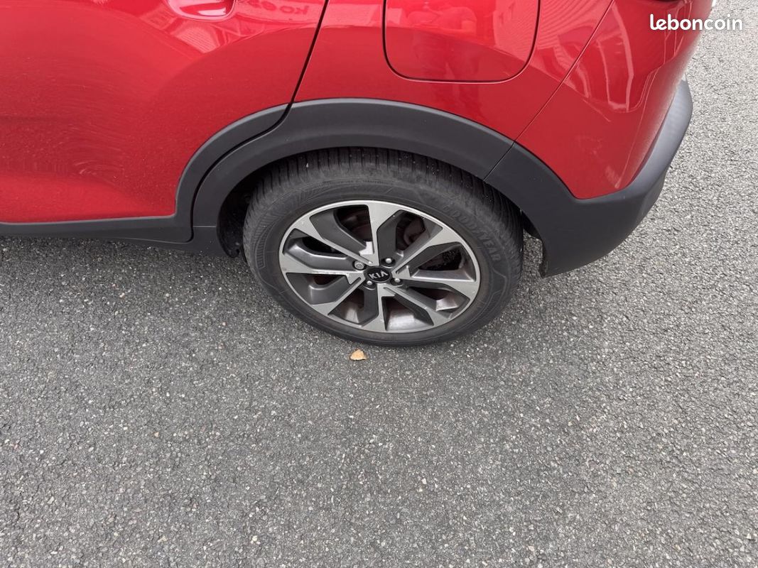 Kia stonic kia 1.0 t-gdi 120 premium dct bva isg (image 20)