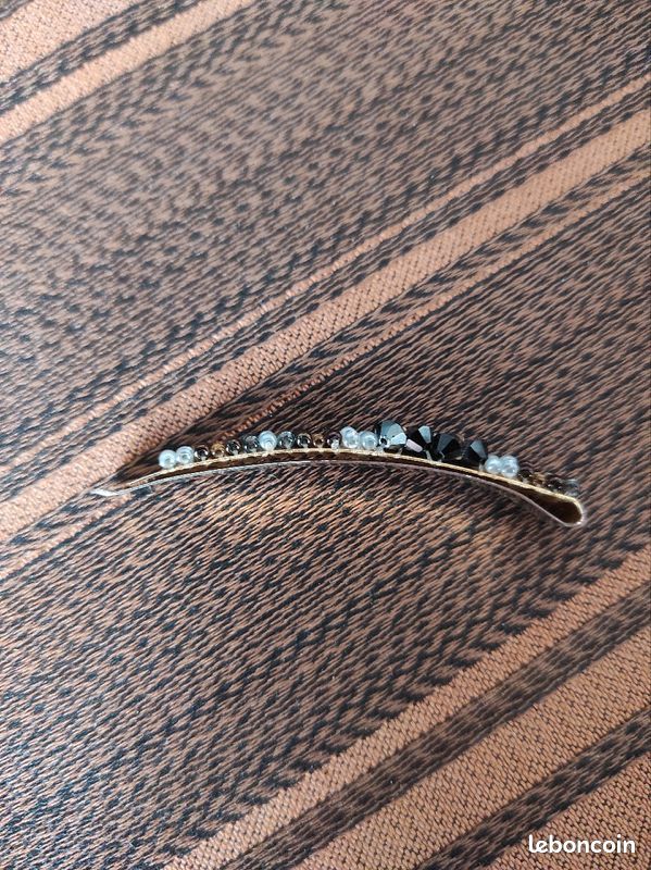 Élégante barrette à cheveux (image 2)