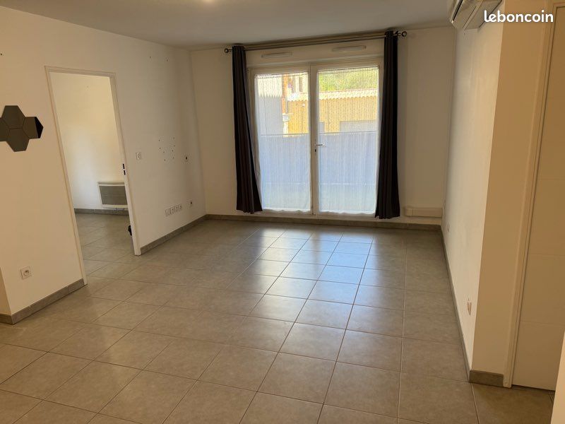 Appartement 3 pièces 63 m² · à Martigues · 63 m² · 1 080 €