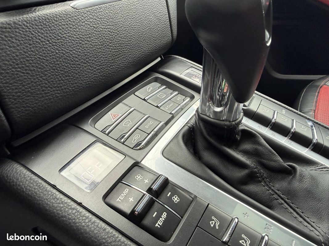 PORSCHE MACAN S 3.0i V6 - BVA PDK (image 28)