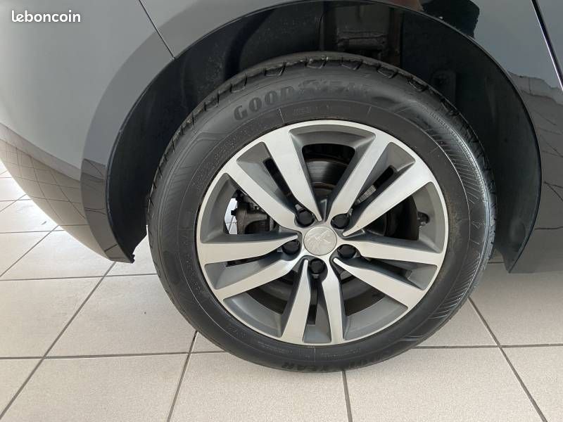 Peugeot 308 1.5 BlueHDi 130ch S&S BVM6 Allure (image 4)