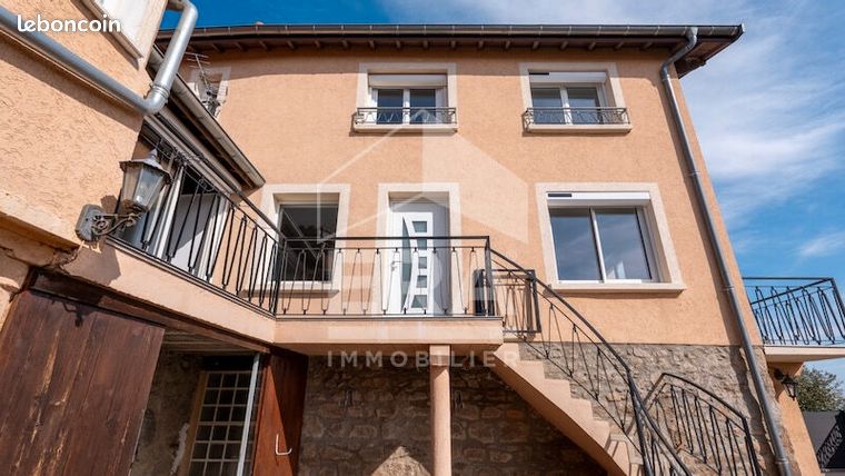 Maison de village 6 pièces 184 m²