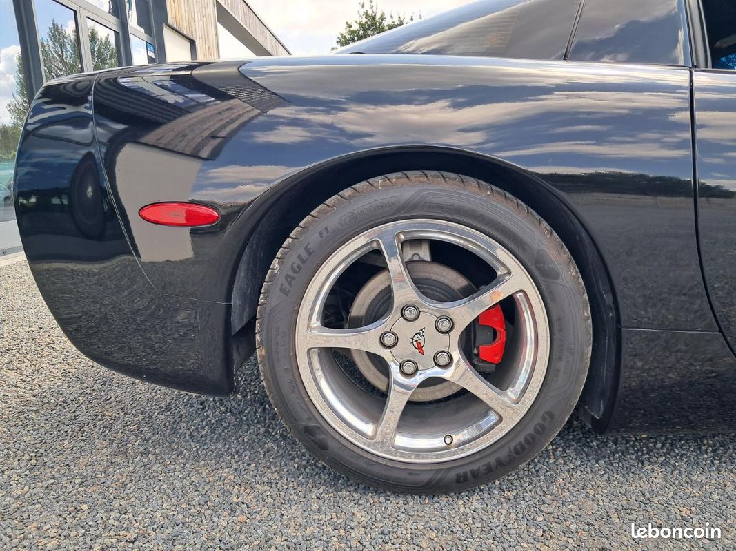 Chevrolet corvette chevrolet targa 5.7 v8 c5 bva coupe pack (image 11)