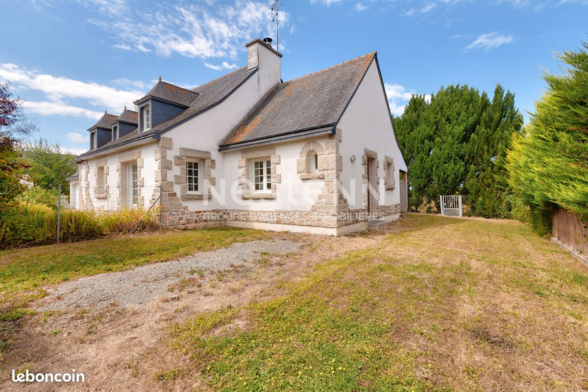 Maison 6 pièces 169 m² · à Yffiniac · 169 m² · 264 550 €