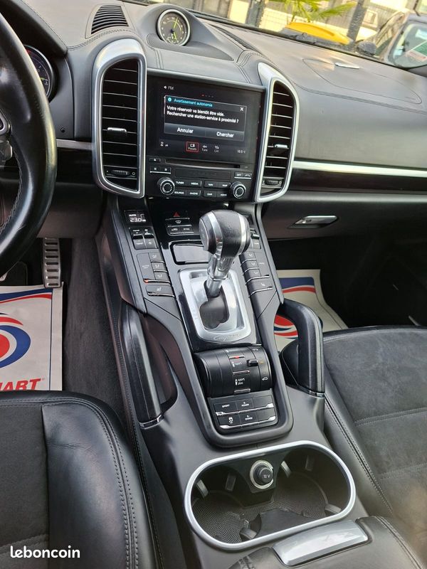 Porsche cayenne 3.0 v6 se hybrid full options 2017 220000kms 23990E TTC (image 10)