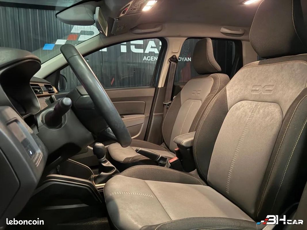 Dacia Duster 1.3 TCe 150ch Extreme 4X2 EDC (image 6)