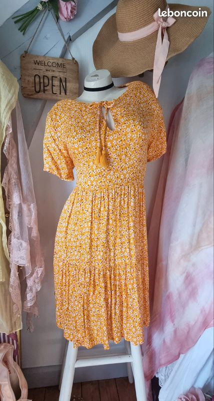💛 Robe volantée jaune t.44 (image 4)