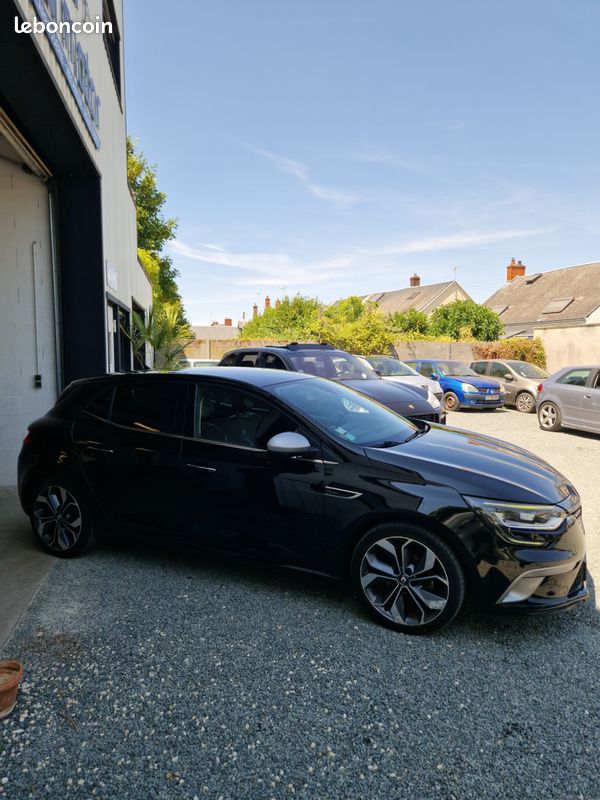 Renault megane iv gt line (image 4)