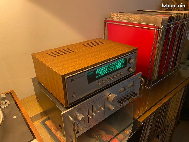 Tuner Vintage Sharp ST-510H - Argenté - AM/FM - Très Bon état De Fonctionnement
