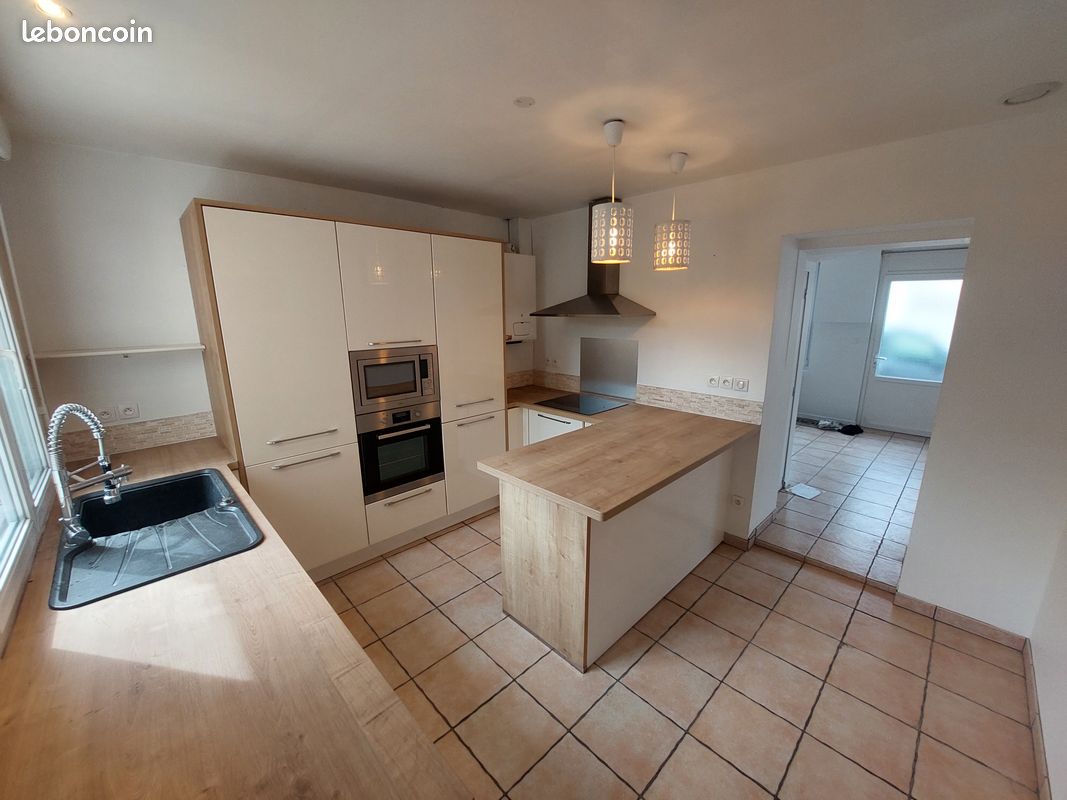 Maison 6 pièces 87 m² · à Le Petit-Quevilly · 87 m² · 155 000 €