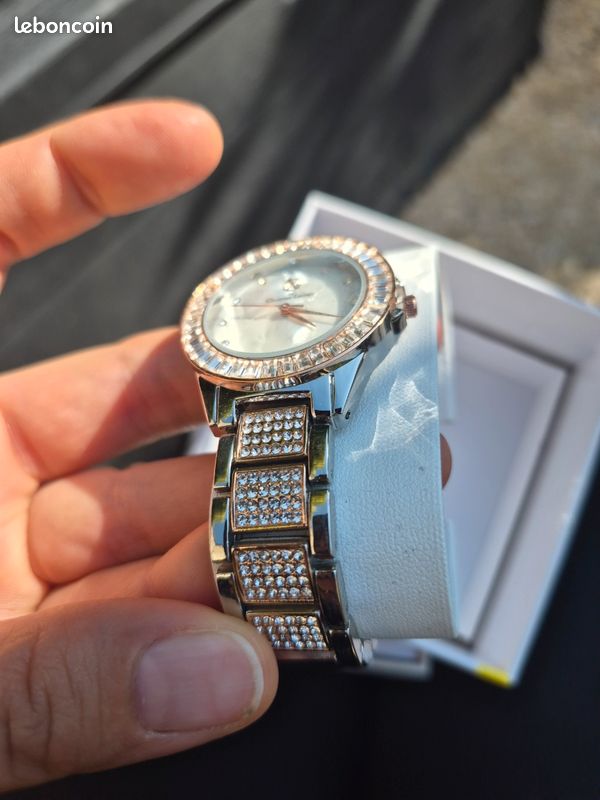Montre femme Christian Lacroix (image 5)