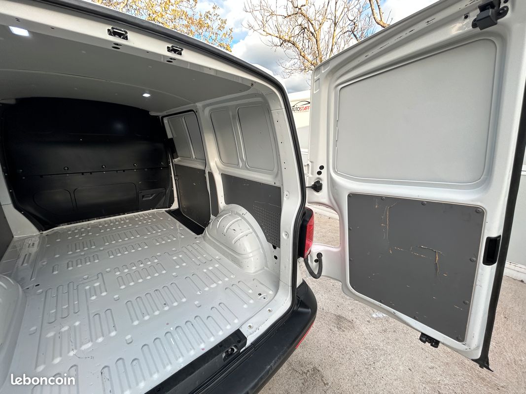 24560 HT - Transporter 4MOTION L1H1 2.0 TDi 150 Business (image 14)