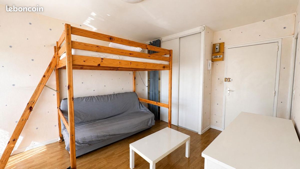 Appartement 1 pièce 24 m² · à Angers · 24 m² · 530 €