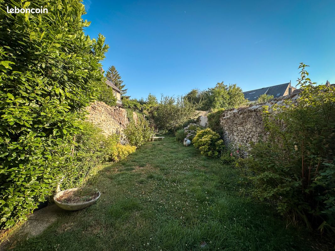 Maison 6 pièces 245 m² · à Boulogne-sur-Mer · 245 m² · 270 000 €