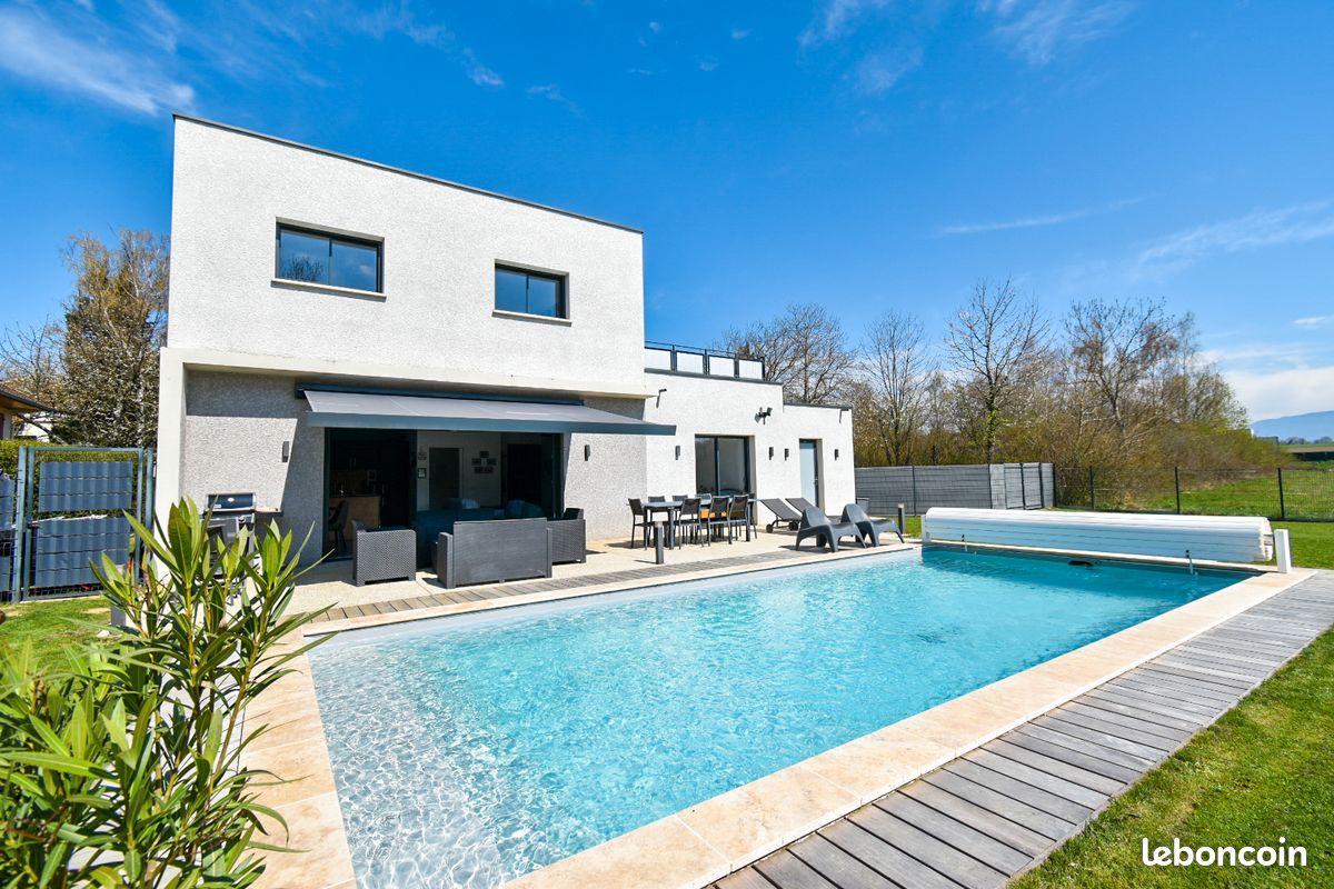 Maison 4 pièces 95 m² · à Les Abrets en Dauphiné · 95 m² · 449 000 €