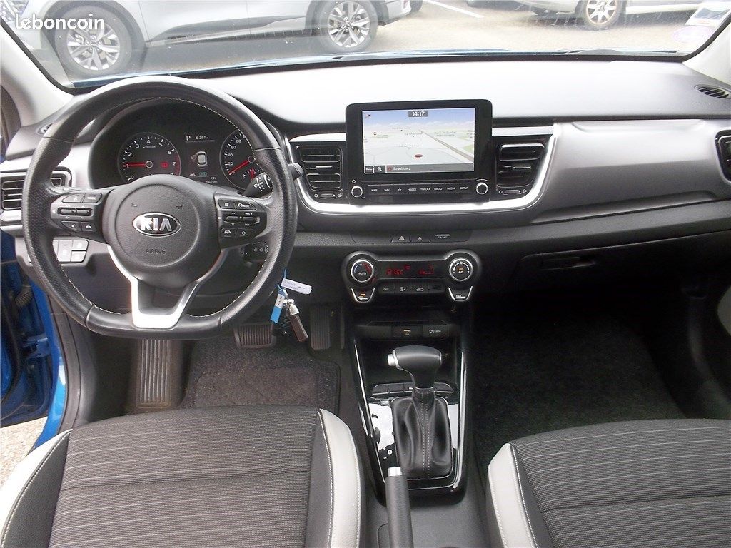 Kia Stonic 1.0 T-GDI 120 CH MHEV DCT7 Launch Edition (image 3)