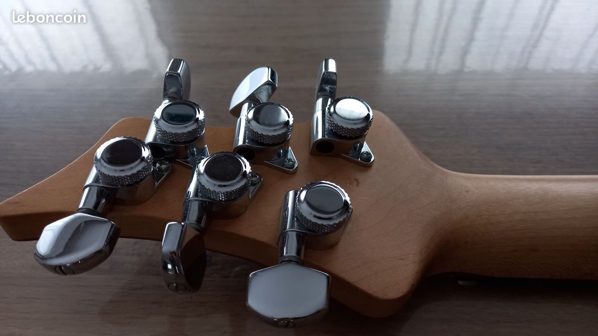 Guitare électrique de luthier (image 8)