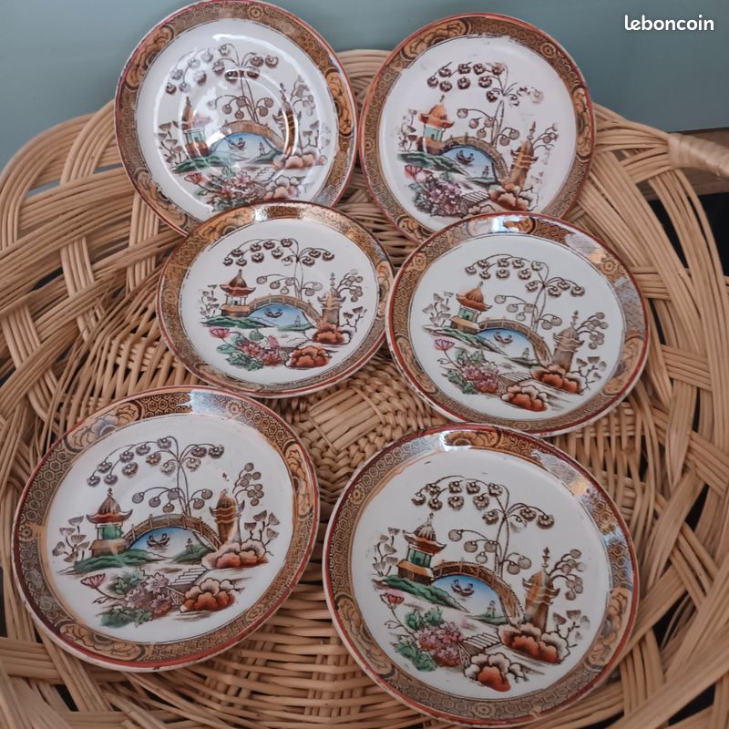 Lot 4 tasses et 6 sous tasses (image 6)