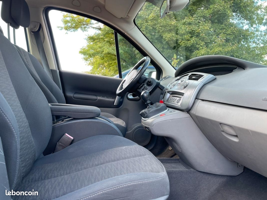 Renault Grand Scenic 2 Ph.2 1.9L Dci 130 Cv Dynamique Du 04/2008 (image 4)