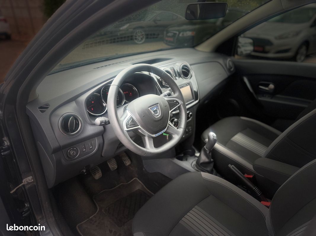 DACIA SANDERO II Stepway * GPS + CAMERA * 39 900 KMS * 1 Ere Main (image 8)