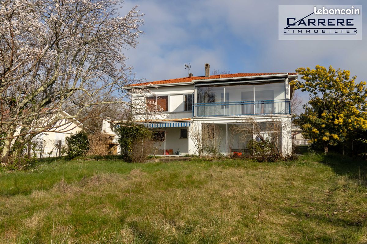 Maison 5 pièces 128 m² · à Fargues-Saint-Hilaire · 128 m² · 313 000 €