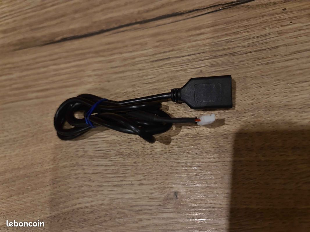 Câble USB De Remplacement Pour Autoradio Peugeot Citroën (RT6, RD5, RD45, RD43) - NEUF