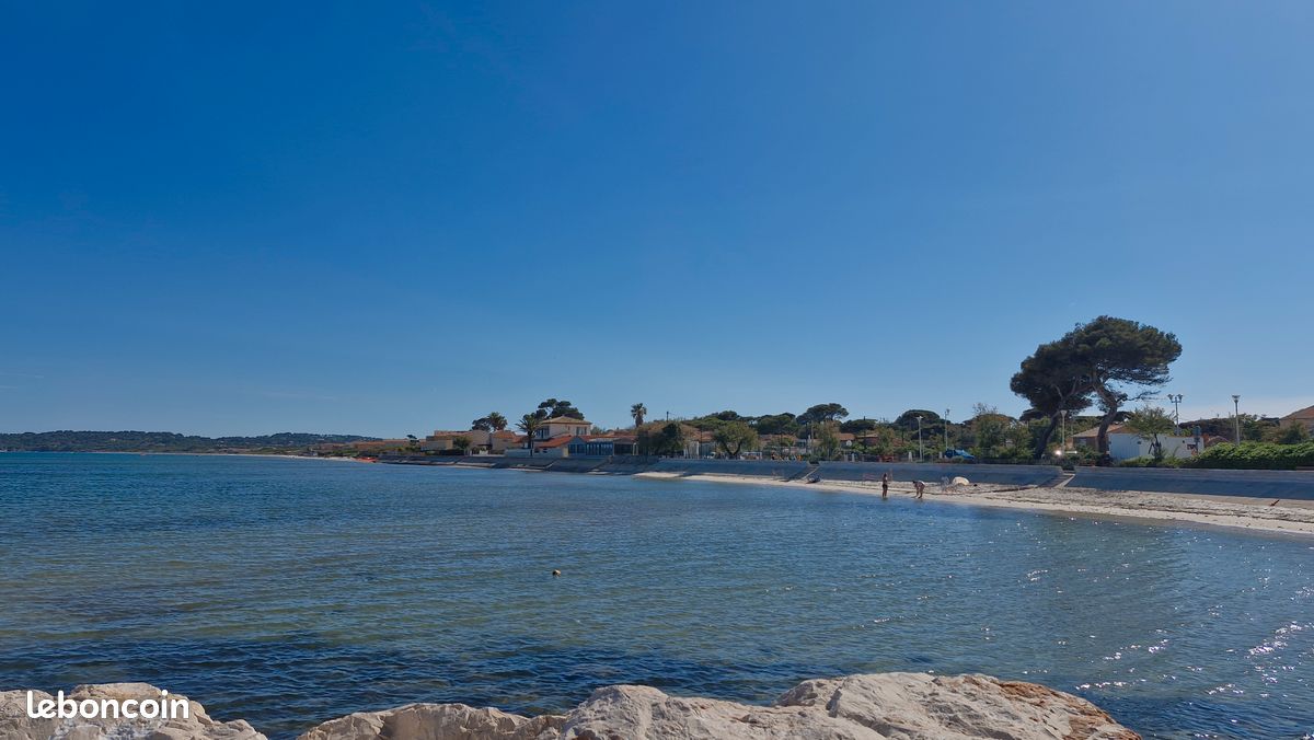 Logement Atypique bord de mer (image 13)