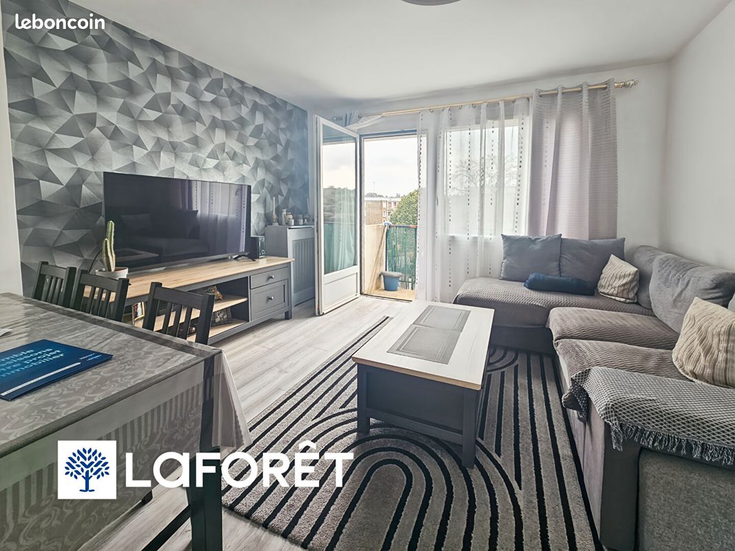 Appartement 3 pièces 52 m² · à Ris-Orangis · 52 m² · 1 000 €/mois