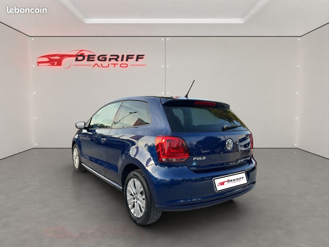 VOLKSWAGEN POLO 1.2 60 Série Spéciale Match II (image 3)