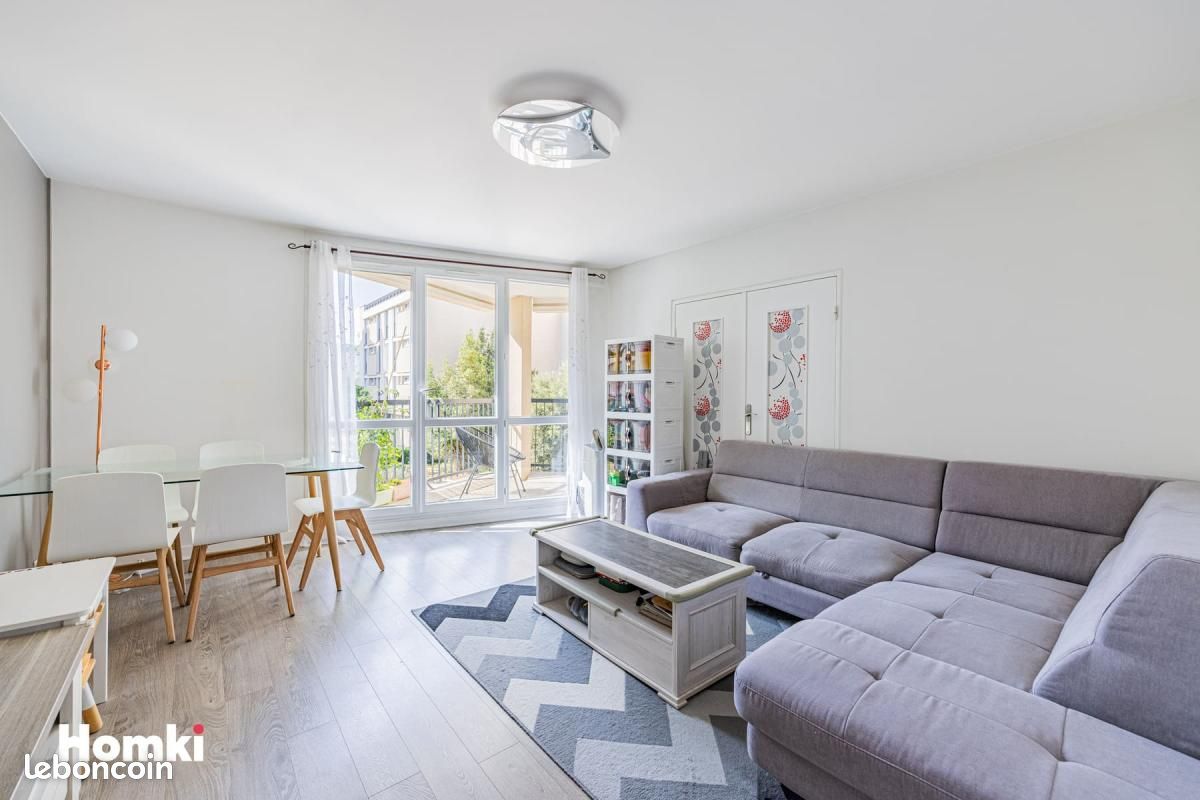 Appartement 3 pièces 68 m² · à Courbevoie · 68 m² · 420 000 €