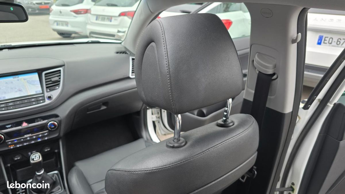 Hyundai Tucson Creative 2WD (image 40)