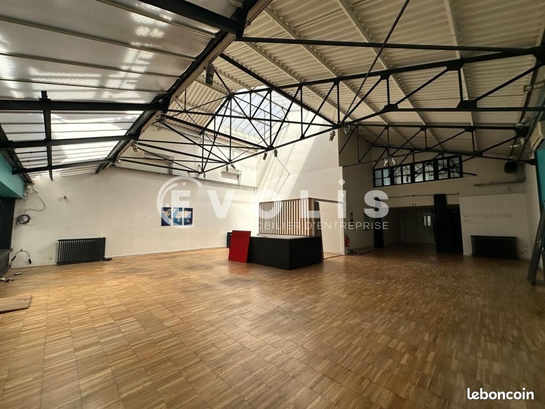 Bureau 448 m² (image 8)