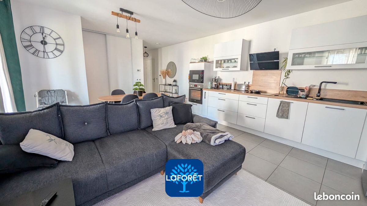 Appartement 3 pièces 59 m² · à Saint-Priest · 59 m² · 860 €/mois