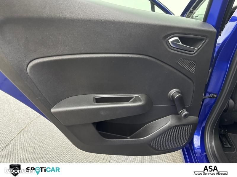 Renault Clio Réversible 1.6 E-Tech 145ch full hybrid Evolution (image 39)