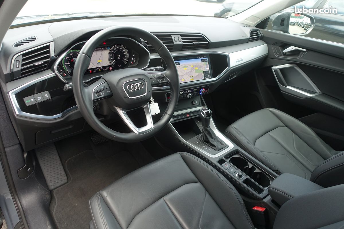 Q3 45 Tfsi e S-Tronic 245ch Hybride Rechargeable Virtual cockpit/Cuir chauffants/Gps Europe/Caméra/Carplay/Hayon électrique/1*Main/Garantie 12 mois (image 10)