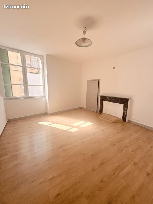 Appartement 2 pièces 38 m² · à Romans-sur-Isère · 38 m² · 470 €/mois