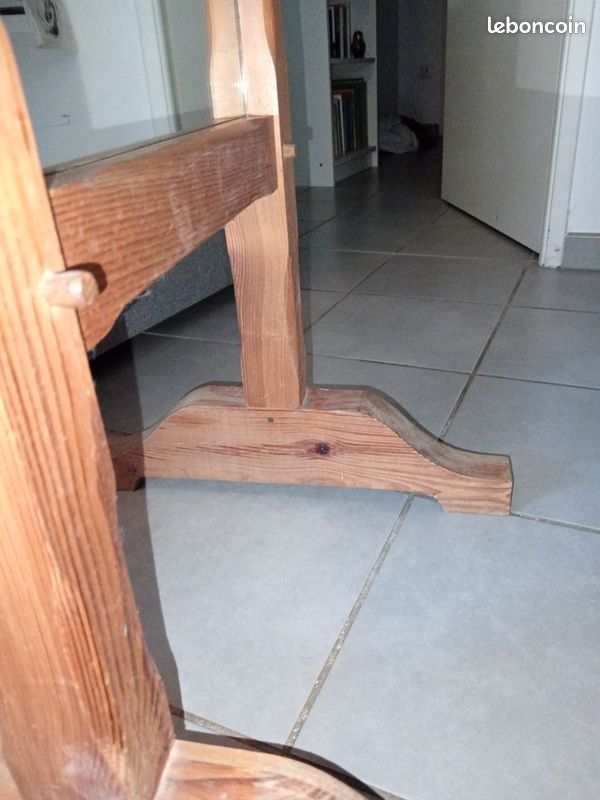 Miroir cadre bois les dimensions du miroir sont de 36 cm de largeur sur 132 cm de hauteur. Avec le cadre il fait 46 cm de largeur sur 186 cm de hauteur. Les pieds ont 1 longueur de 50 cm (image 7)