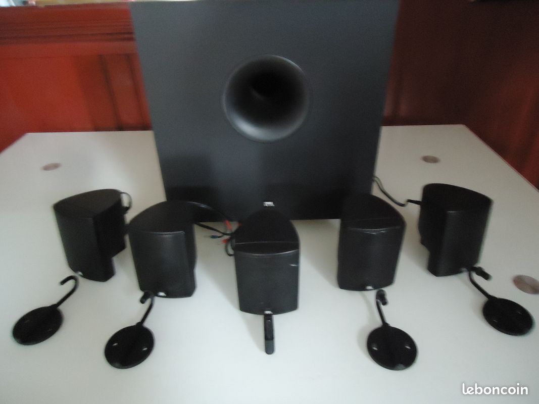 Enceintes JBL (image 1)
