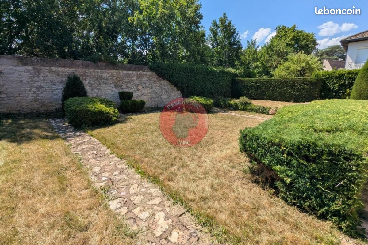 Maison 6 pièces 146 m² · à Dijon · 146 m² · 369 000 €