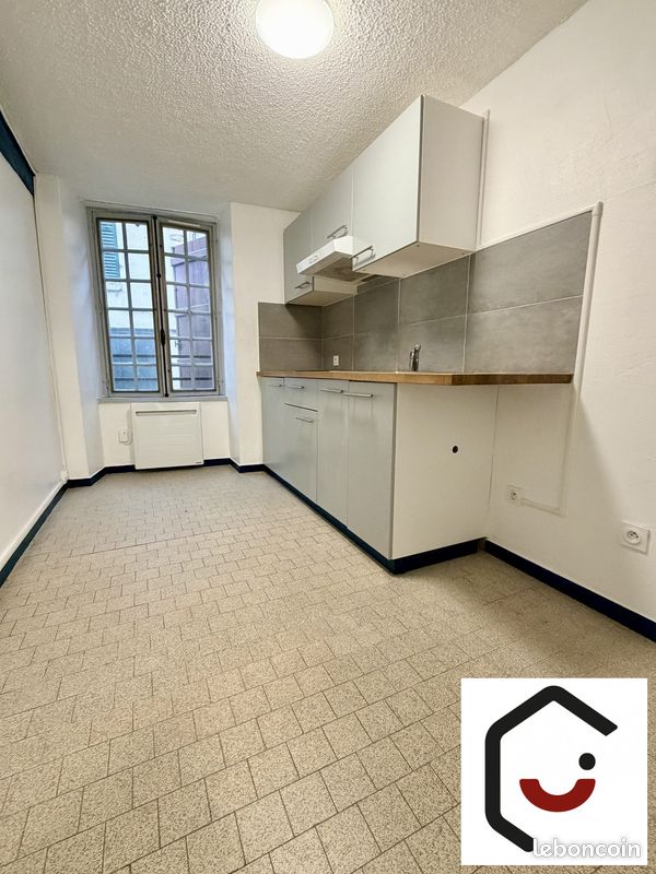 Appartement 2 pièces 49 m² · à Nemours · 49 m² · 600 €