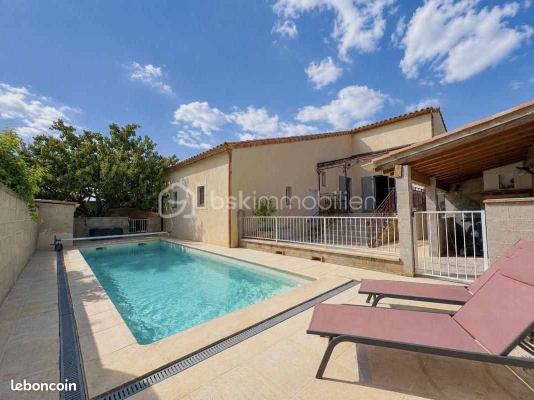 Maison 4 pièces 101 m² · à Nîmes · 101 m² · 490 000 €
