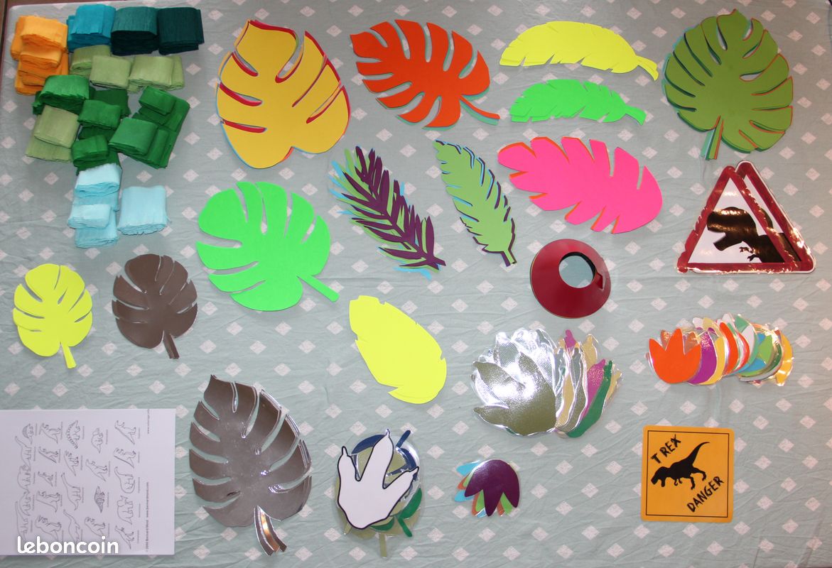 Kit décoration anniversaire / fête jungle / dinosaures - FG (image 1)