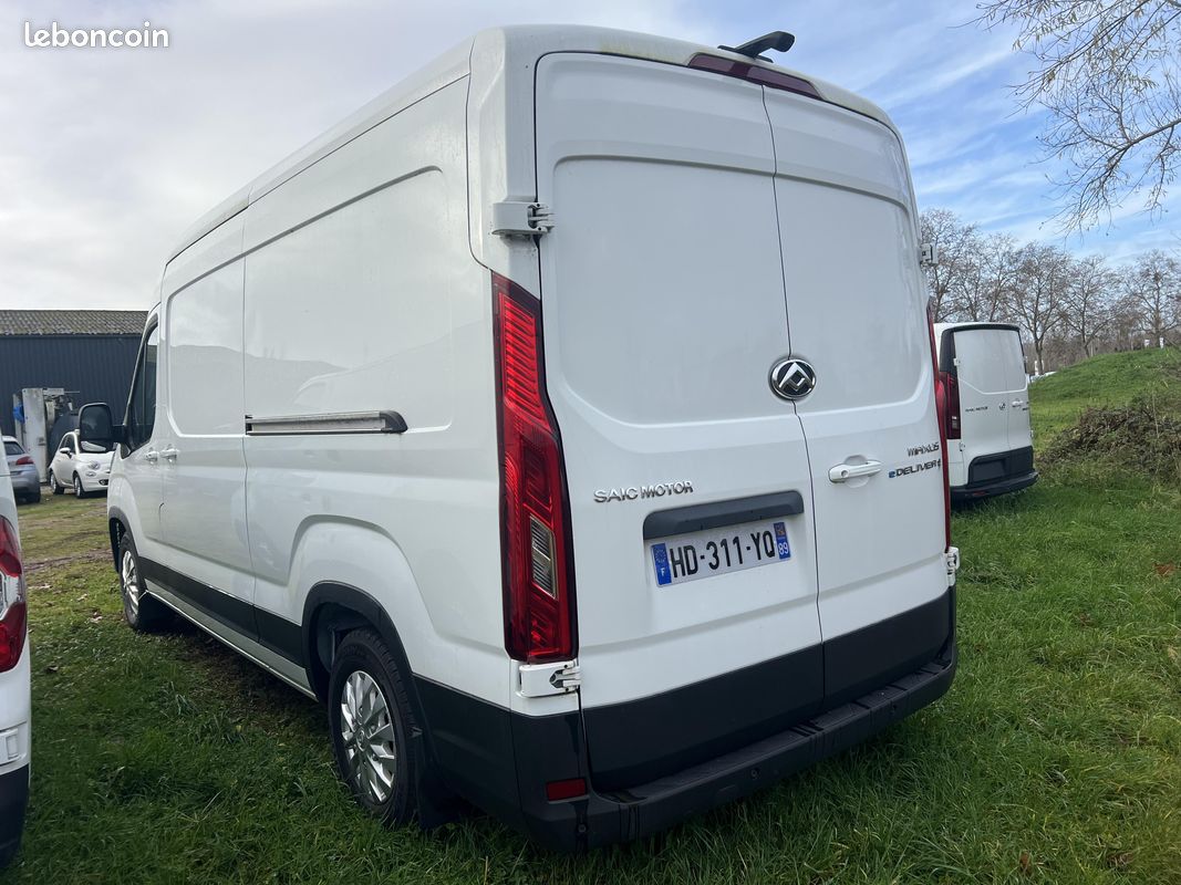 Maxus e-deliver9 fourgon double porte l3h2 72 kwh (image 2)